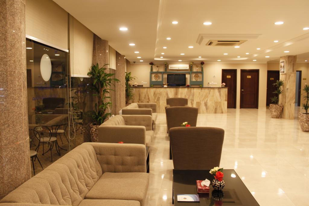 Plaza Home Khobar Exterior foto