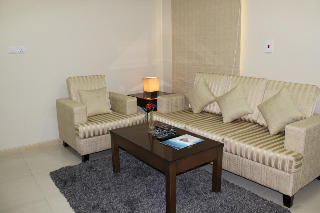 Plaza Home Khobar Exterior foto